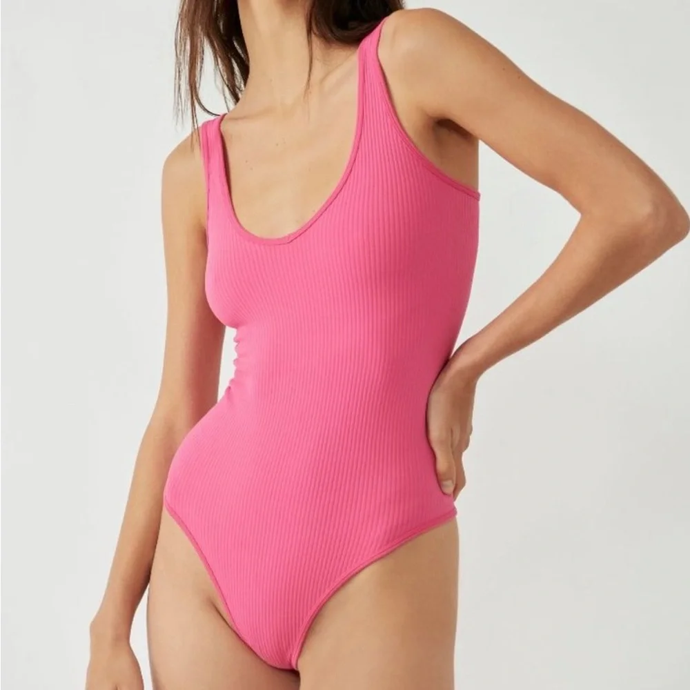Free People XYZ Recycled Bodysuit in Pompom Pink size M/L NWT